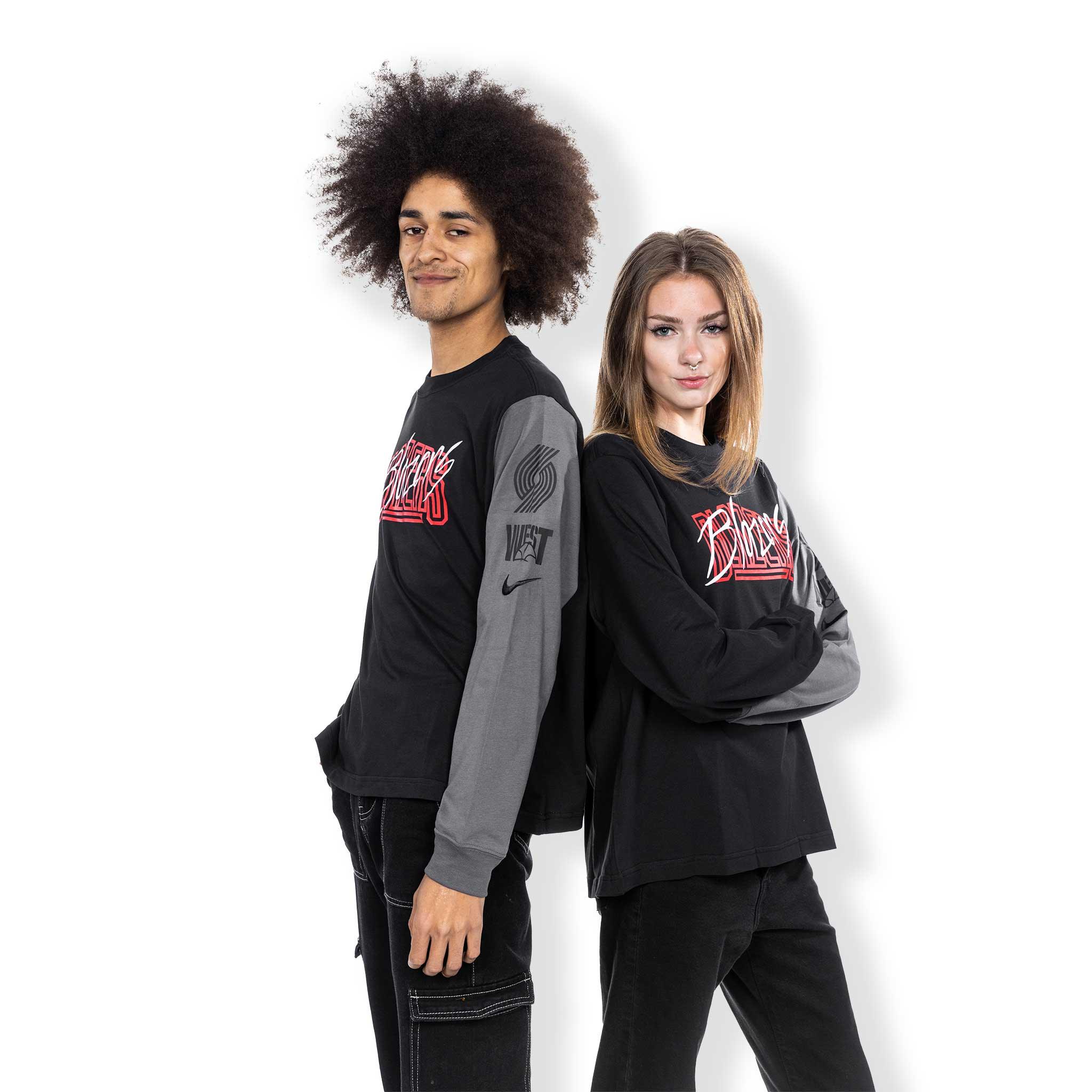 Nike Women's Long Sleeved Black T-shirt